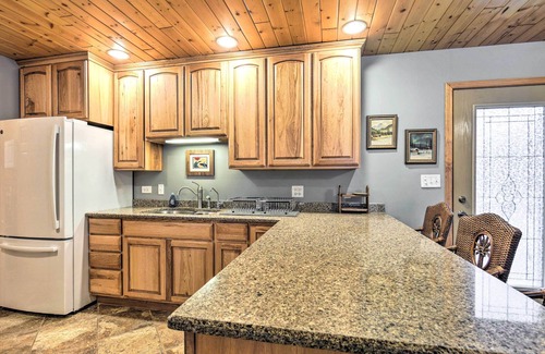 Crandon Cabin | Crandon Cabin Getaway w/Boat Dock & Deck!