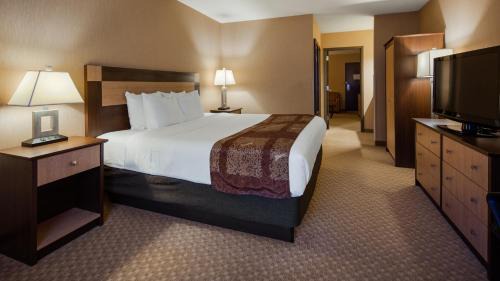 Crandon Hotel | Crandon Inn & Suites