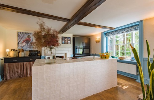 New Romney House | Craythornes - a holiday let by Bloom Stays that sleeps 18 guests in 5 bedrooms