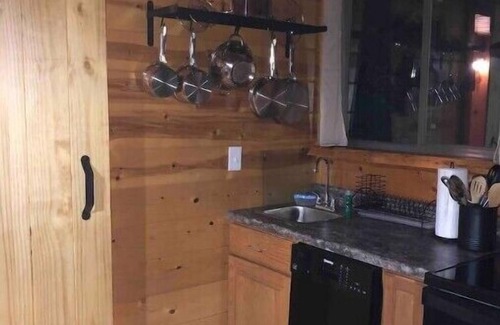 Ava Cabin | Crazy Joe’s Cabin #2