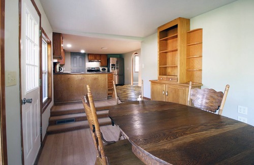 Fox Lake House | Create Your Perfect Stay with us! Near Fox Lake! Enjoy fishing!