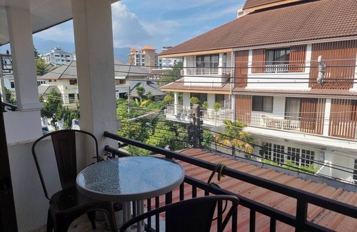 Chiang Mai Apartment | Creativitea2 Airpurifier Pet-ok mtn view balcony