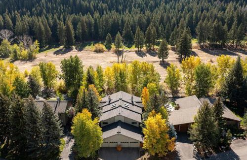 Warm Springs House | Creek Front Duplex Close to Lifts with Hot Tub
