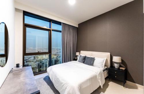 Madinat Zayed Apartment | Creek palace residence by Hogar