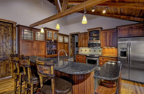 Sedona House | Creekfront Luxury Nestled in Oak Creek Cyn, Sedona .Pet Friendly.
