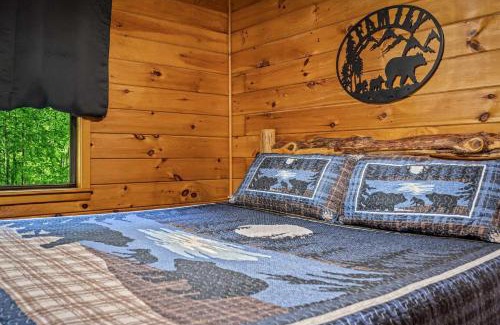 Rocky Grove House | Creekside - 7 Min to Park 20 Min to Gatlinburg