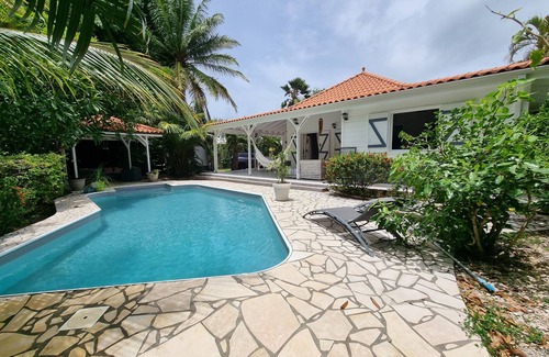 Tartane Villa | Creole villa with pool, between turquoise sea and tropical garden