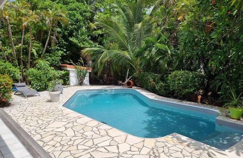 Tartane Villa | Creole villa with pool, between turquoise sea and tropical garden