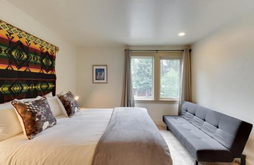 McCall House | Crescent Cabin
