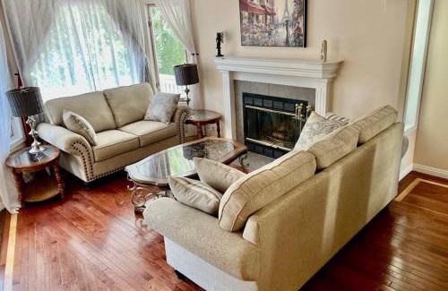 Crescent Heights House | Crescent Heights Majesty