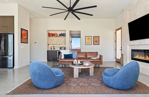 Panorama Heights House | Crest B at Panorama Villas by Fieldtrip | Luxury 2br retreat w pool