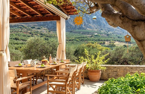 Pervolakia Villa | Cretan Kera Villa Heated Pool