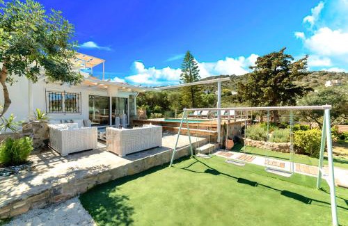 Vathi Villa | Cretan Lodge Heated Pool