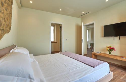 Crocina House | Croce di mezzo