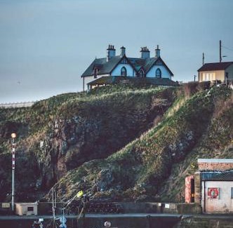 Eyemouth House | Crofters Cottage, Press Mains Farm Cottage