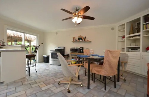 Crosby House | Crosby Backyard Oasis with Weekday Specials!