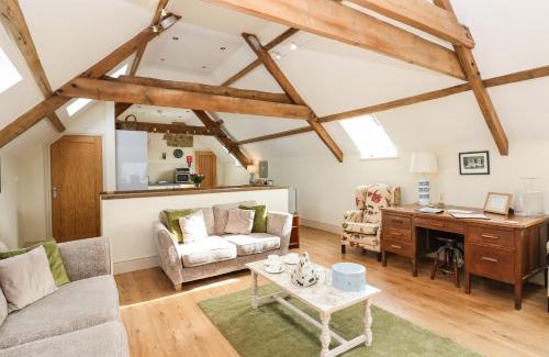 Brancepeth House | Cross Cottage