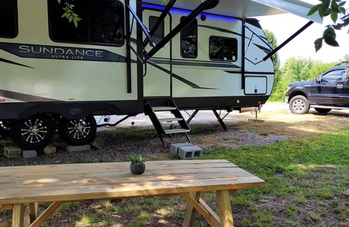 Iuka House | Crossroads to Pickwick Glamping