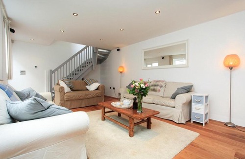 Croyde House | CROYDE WISTERIA COTTAGE 4 Bedrooms