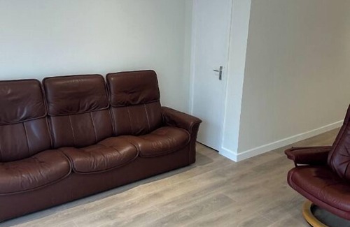 Selhurst House | Croydon - Beautifully Refurbished 2 Bed, 2 Bath Rental – Feels Like New!