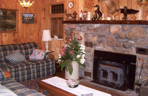 Round Top Hotel | Crystal Brook Resort & Mountain Brauhaus