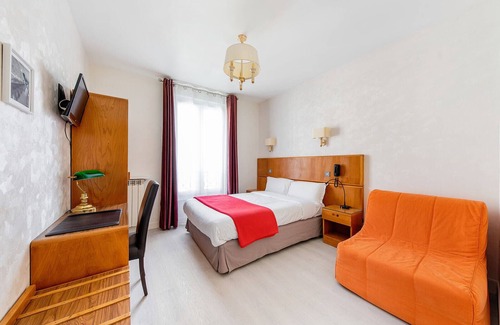 Levallois-Perret Hotel | Crystal Hotel