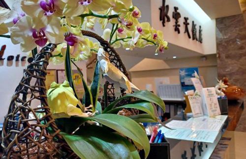 Puli Hotel | Crystal Hotel