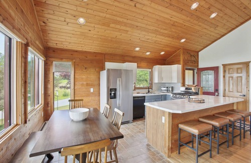 Beulah House | Crystal Lake Vacation Rental, 3 Mi to Betsie River