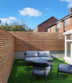 Anerley House | Crystal Palace Stylish Large Ensuite Double Room