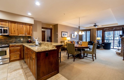 Breckenridge Apartment | Crystal Peak Lodge by Summit County Mountain Retreats
