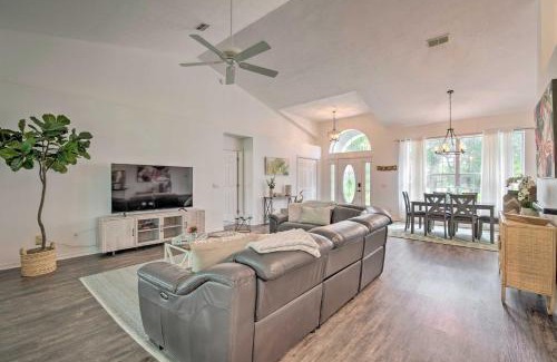 Crystal River House | Crystal River Gem Near Three Sisters Springs!