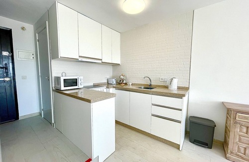 Sitio de Calahonda Apartment | CS166 Cosy duplex 1 bedroom apartment only a few steps from Calahonda Beach located between Fuengirola and Marbella in the Doña Lola resort