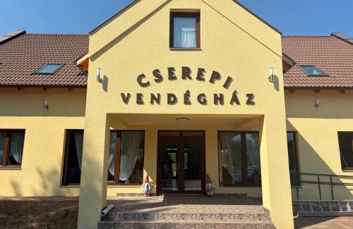 Zsurk House | Cserepi Vendégház