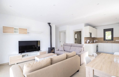Alhaurin el Grande Cottage | Cubo's Casa La Ibicenca/private pool/air conditioning/free wifi