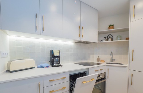 Cabopino Apartment | Cubo's Estudio Cabopino Port & Parking/close to beach/free wifi/community pool