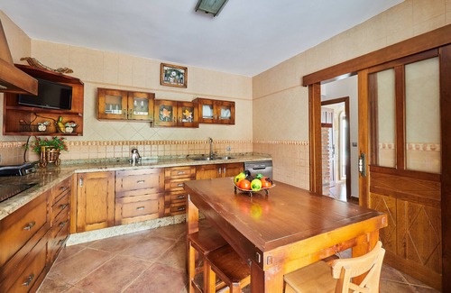 Casabermeja Villa | Cubo's Finca El Nogal de los Montes de Málaga/private pool/privacy