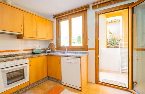 Ojen Apartment | Cubo's Marbella Hill View Golf/Air conditioning/free wifi/free parking