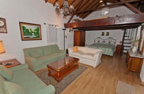 Teror House | Cuevas Morenas
