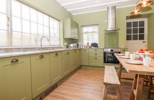 Helston Cottage | Culdrose Manor