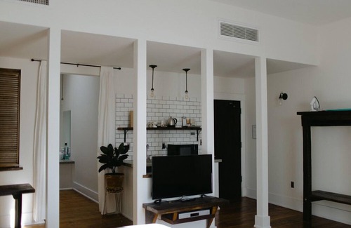 Commercial Street Historic District Hotel | Culture Boutique Hotel