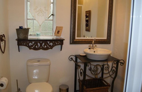 Ga-Segonyana House | Cunningham Cottage Guest House