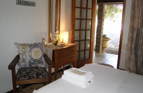 Ga-Segonyana House | Cunningham Cottage Guest House