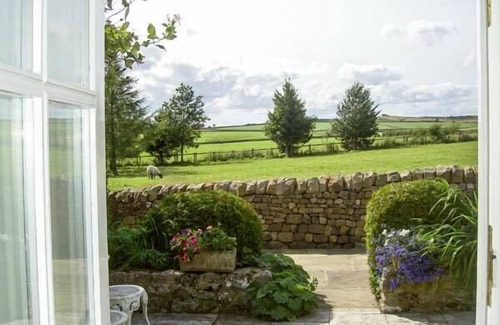 Barnard Castle House | CURLEW COTTAGE, character holiday cottage in Barnard Castle