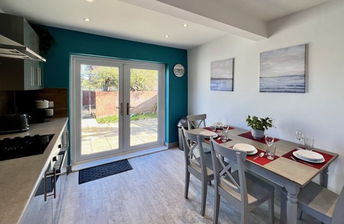 Cleethorpes House | Curzon House One MyShortLets