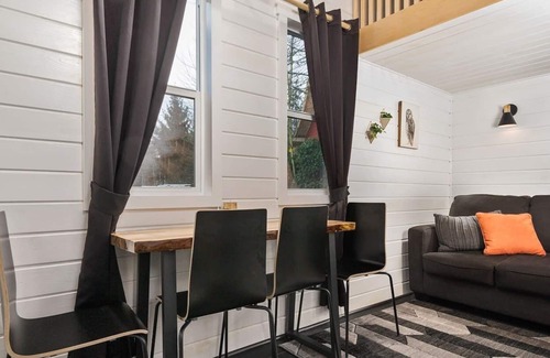 Kerns House | Custom Tiny Home w/ Finnish Vibe, Firepit, Kitchen
