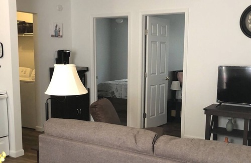 Nelsonville Apartment | Cute and Cozy Apartment