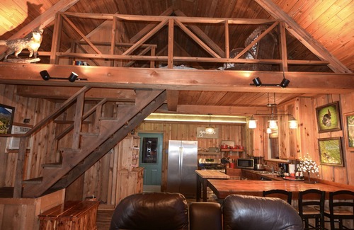 Board Camp Cabin | Cute cabin located in the shady mountains. 1 mile from south Wolf Pen trailhead.