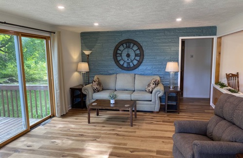 Upper Peninsula Michigan House | Cute & Cozy 2 Bedroom Home