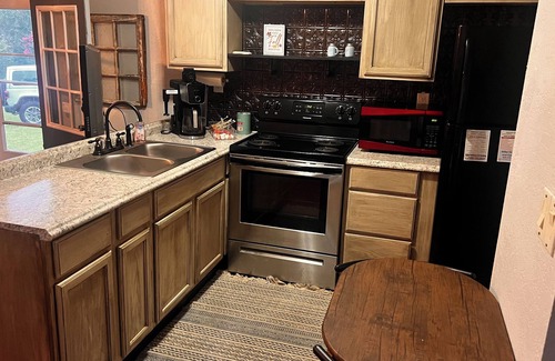 Robbinsville House | Cute quite getaway in the Smoky Mountains,