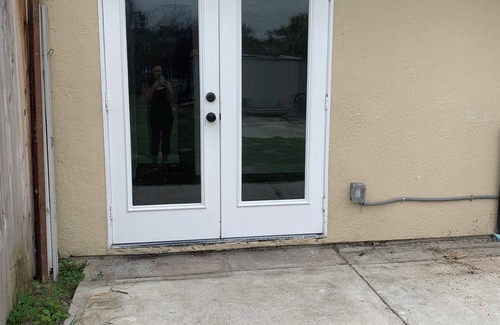 Carlsbad House | Cute Unit with a Yard!